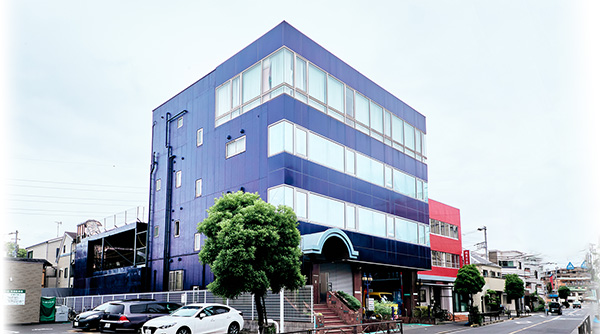 由井工業本社外観